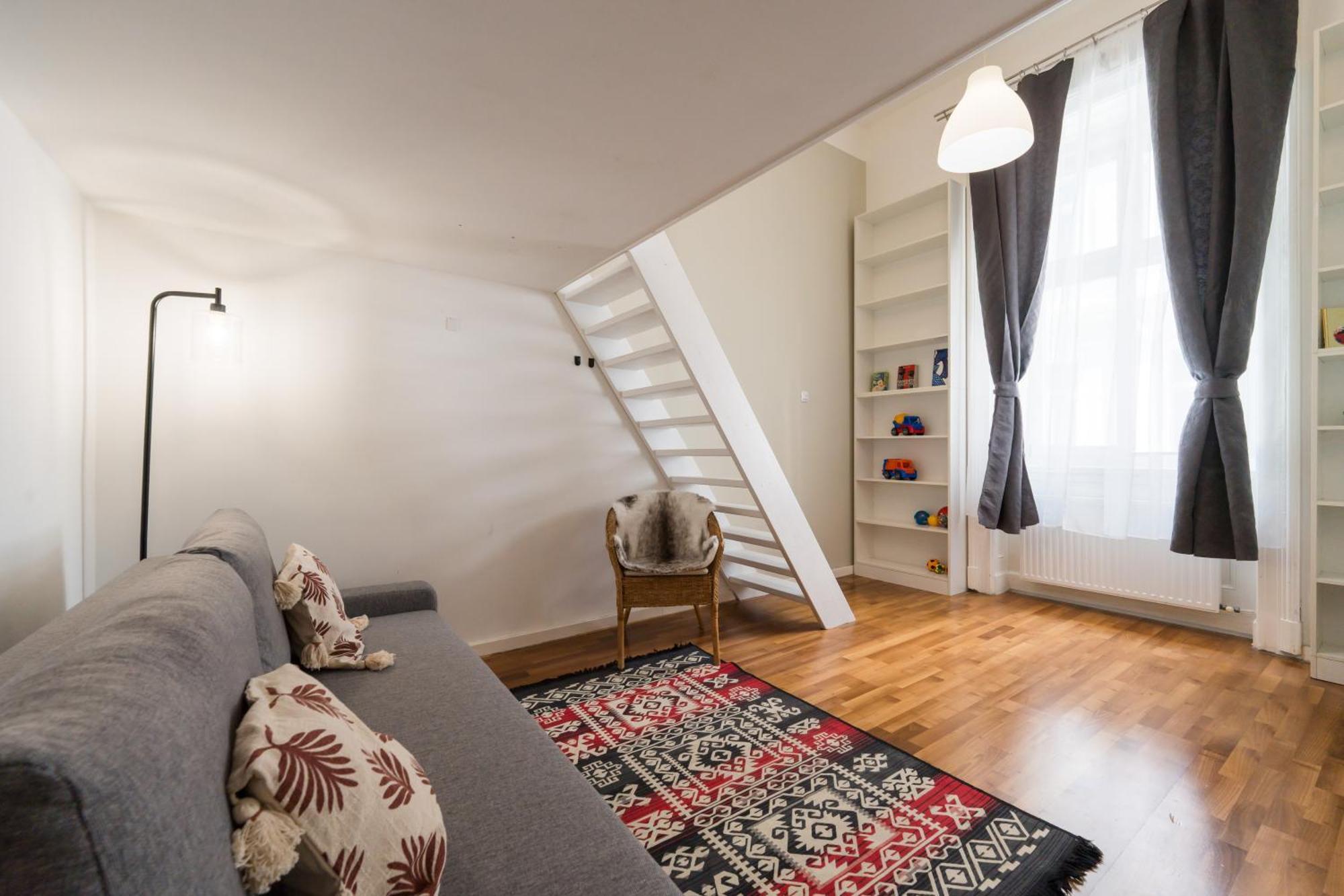 Spacious By Opera Appartamento